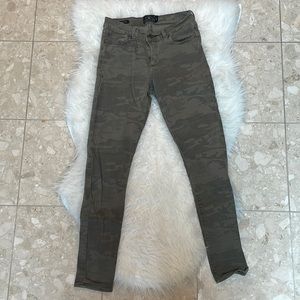 Lucky jeans super stretch skinny jeans camouflage size 27